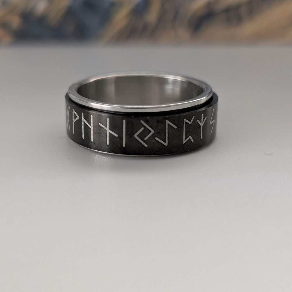 Rotating Stainless Steel Men's Ring